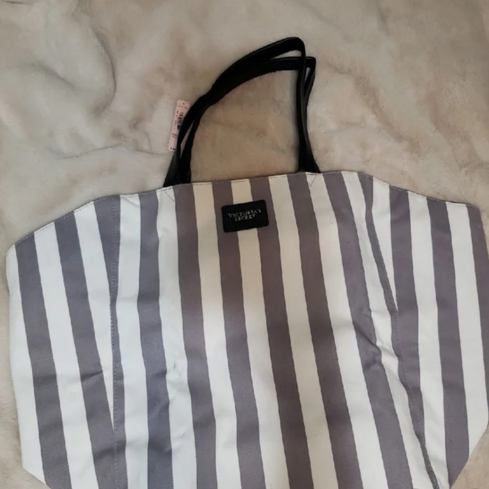 Victoria secret tote